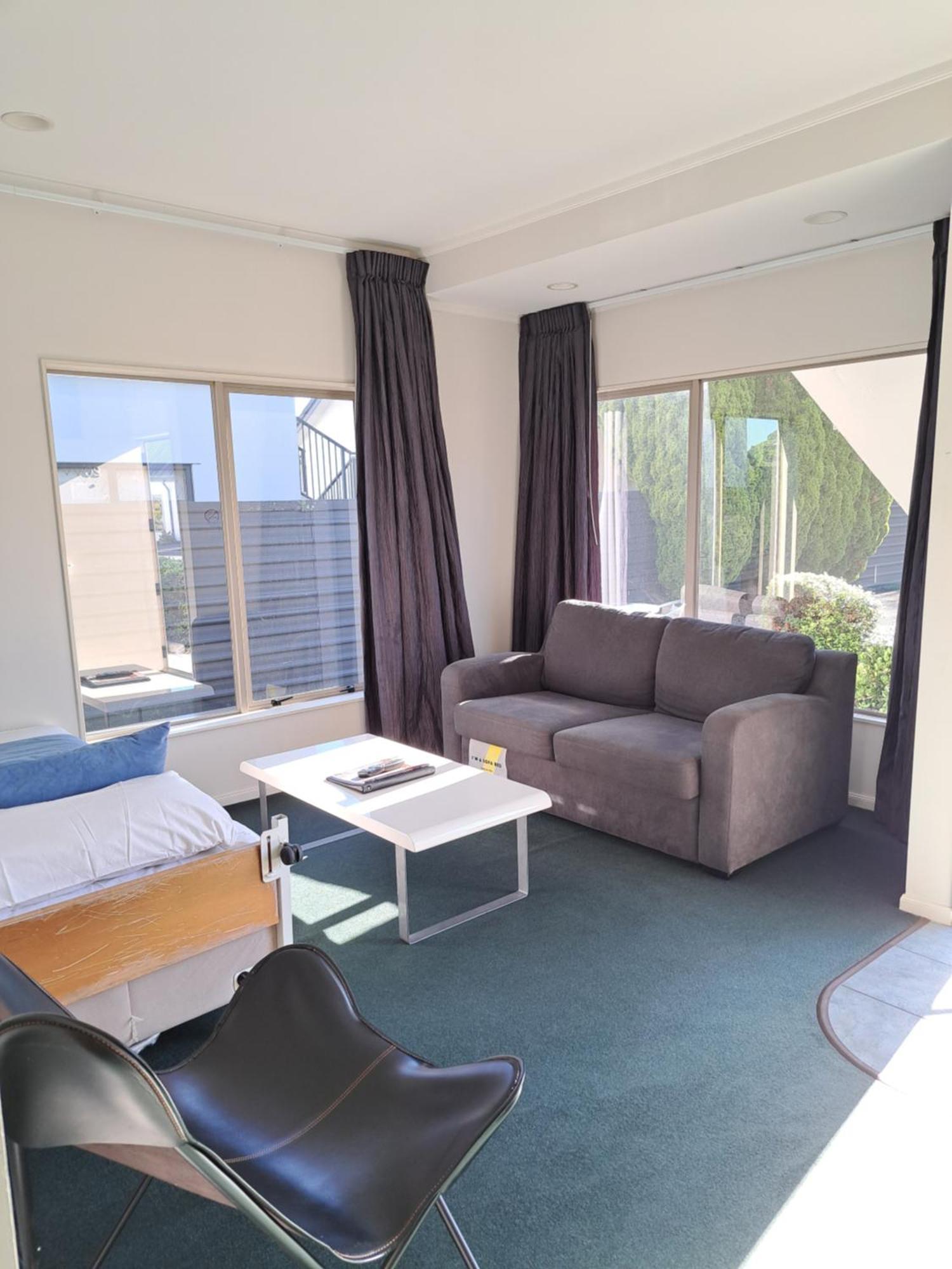 Village Motel Havelock North Ngoại thất bức ảnh
